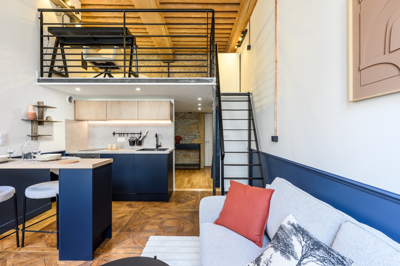 vue-generale-renovation-appartement-canut-lyon-cuisine-mezzanine.jpg