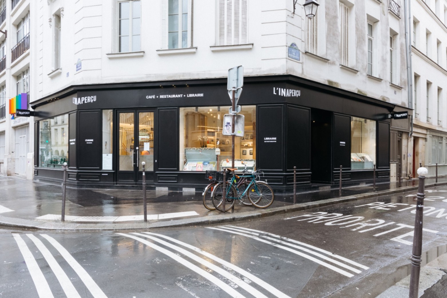 BEAUBOURG_PARIS_DEVANTURE 00.jpg