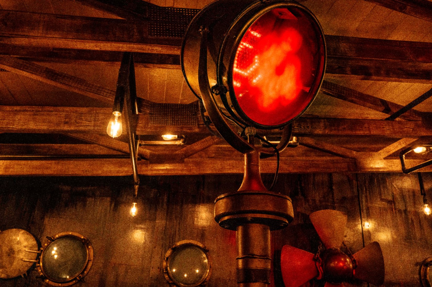 Livre Whitewall Namibie 2025 by Gil Tirlet-186.jpg