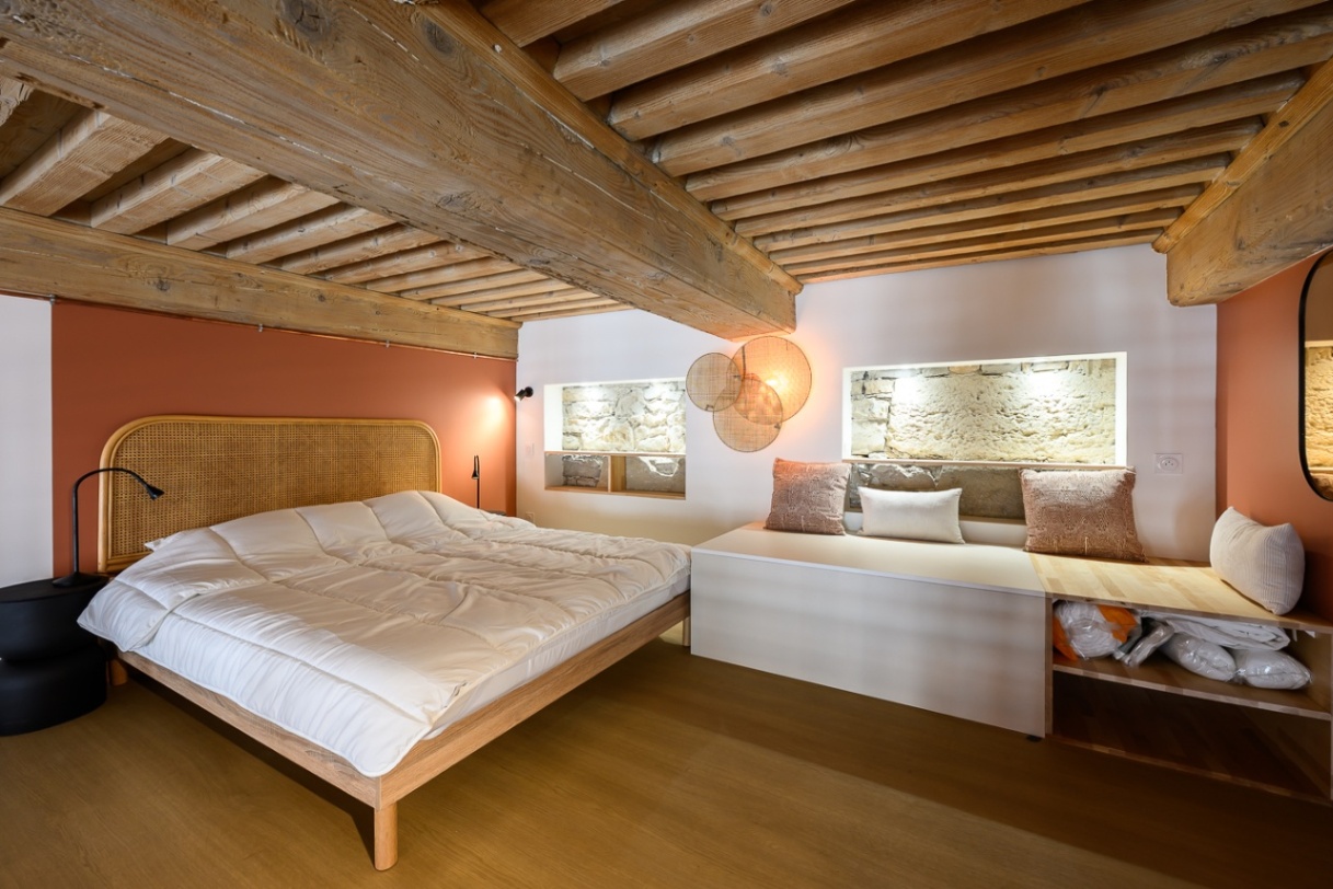 chambre-mezzanine-niche-pierre-lyon.jpg