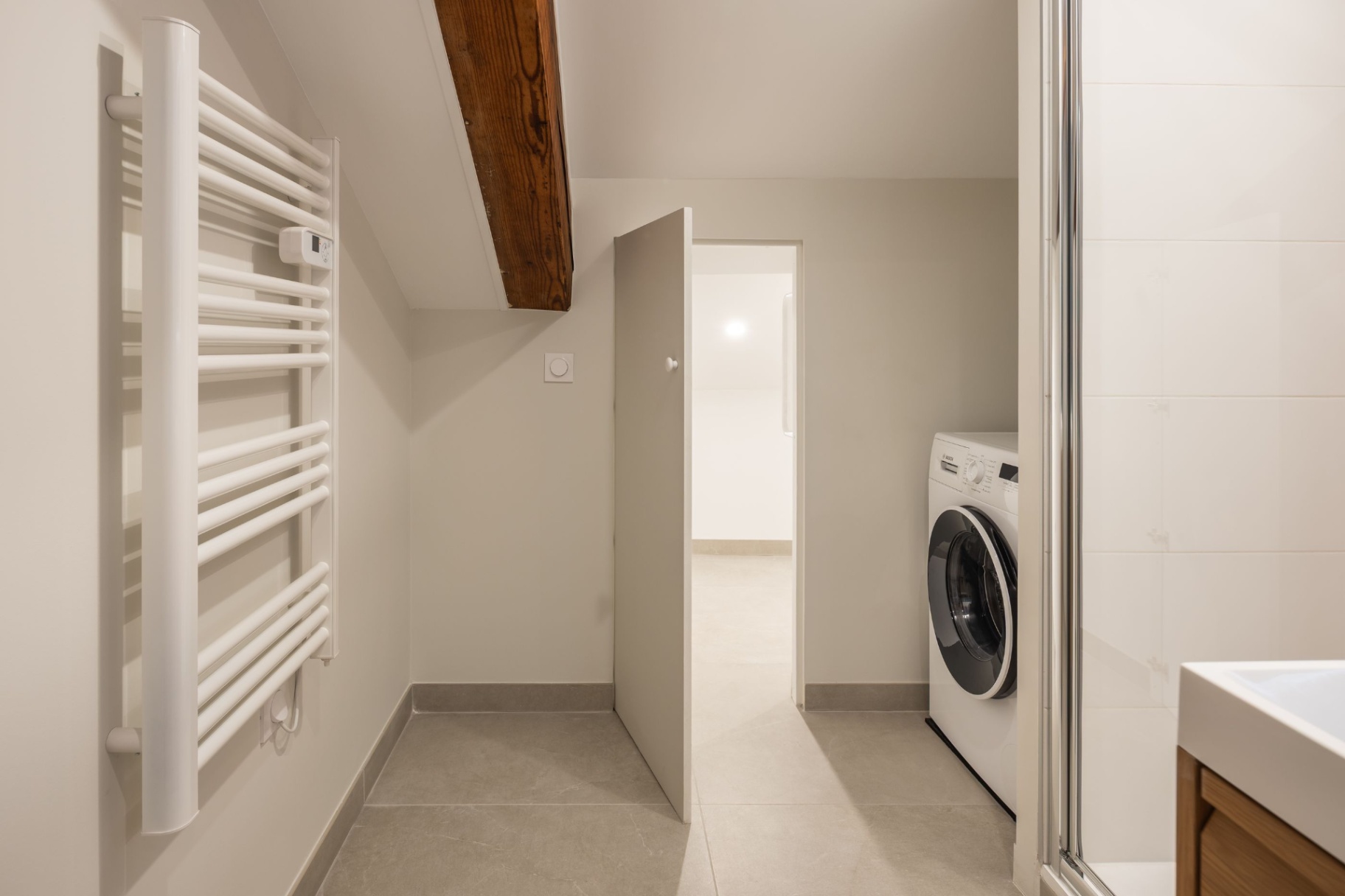 loft-sous-combles-lyon-5-salle-de-bain-05.jpg