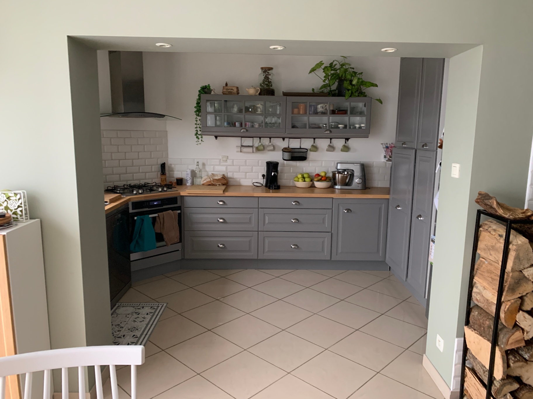 Rénovation Lumbin- Cuisine existante.JPG