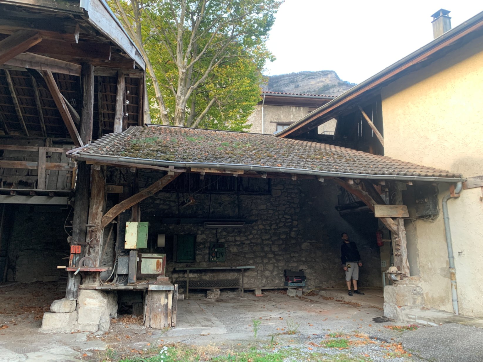 Rénovation-extension-Lumbin-Abris extérieurs.JPG