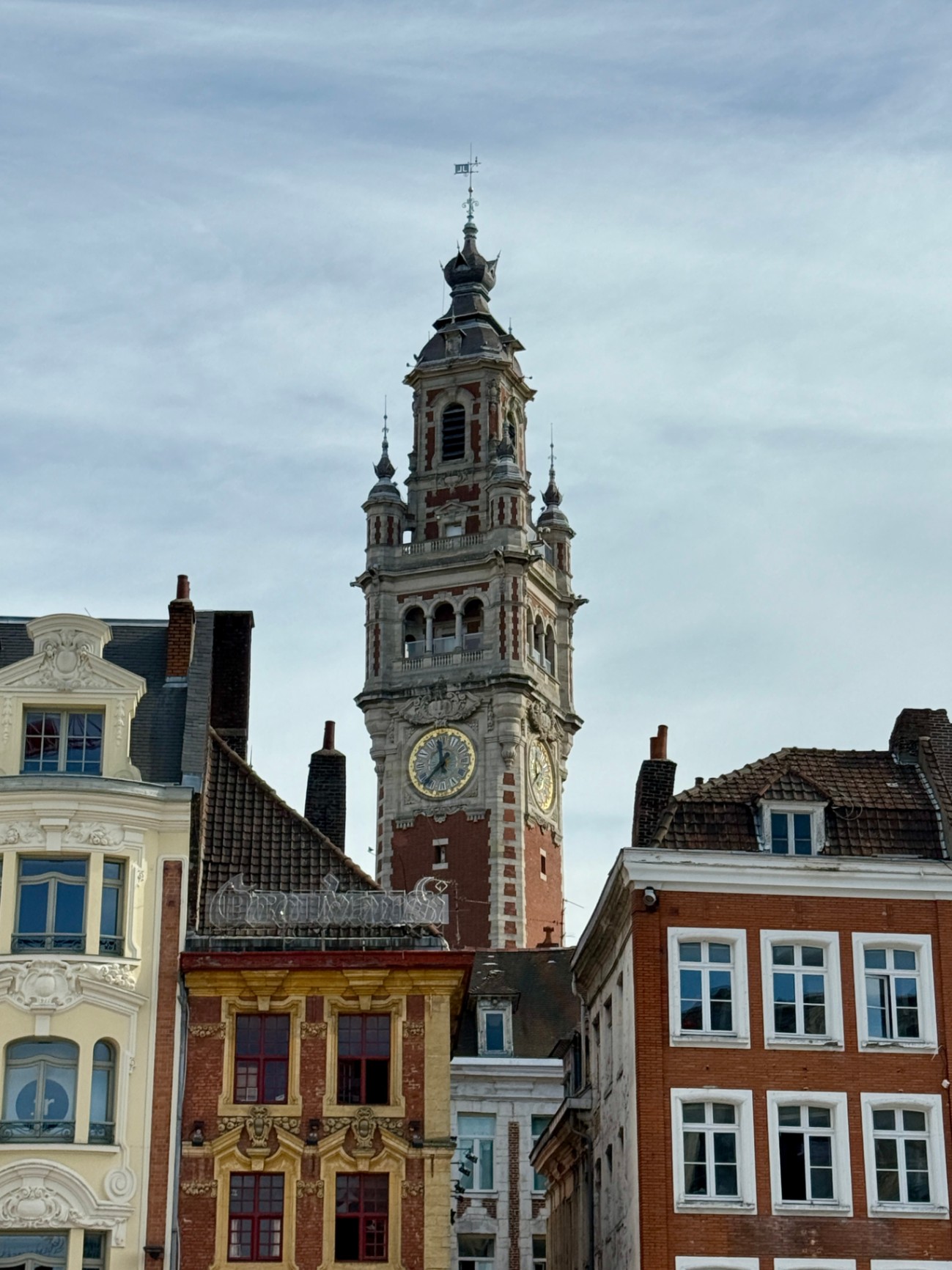 renovation-appartement-ancien-lille-facade.jpg