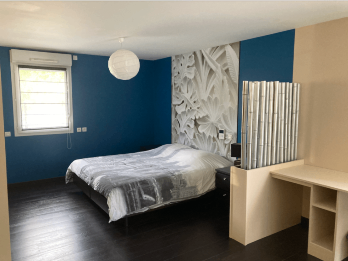 chambre parentale  couleurs et papier peint La Tronche .png