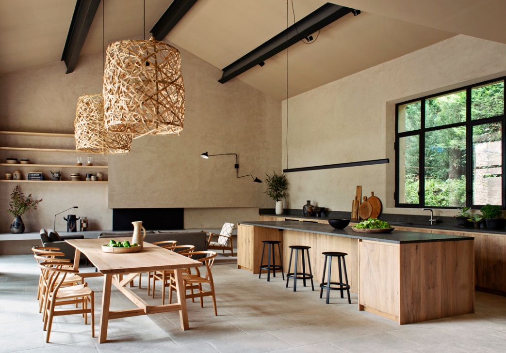 Bois-et-chaux-le-duo-contemporain-de-ce-mas-provencal.jpg